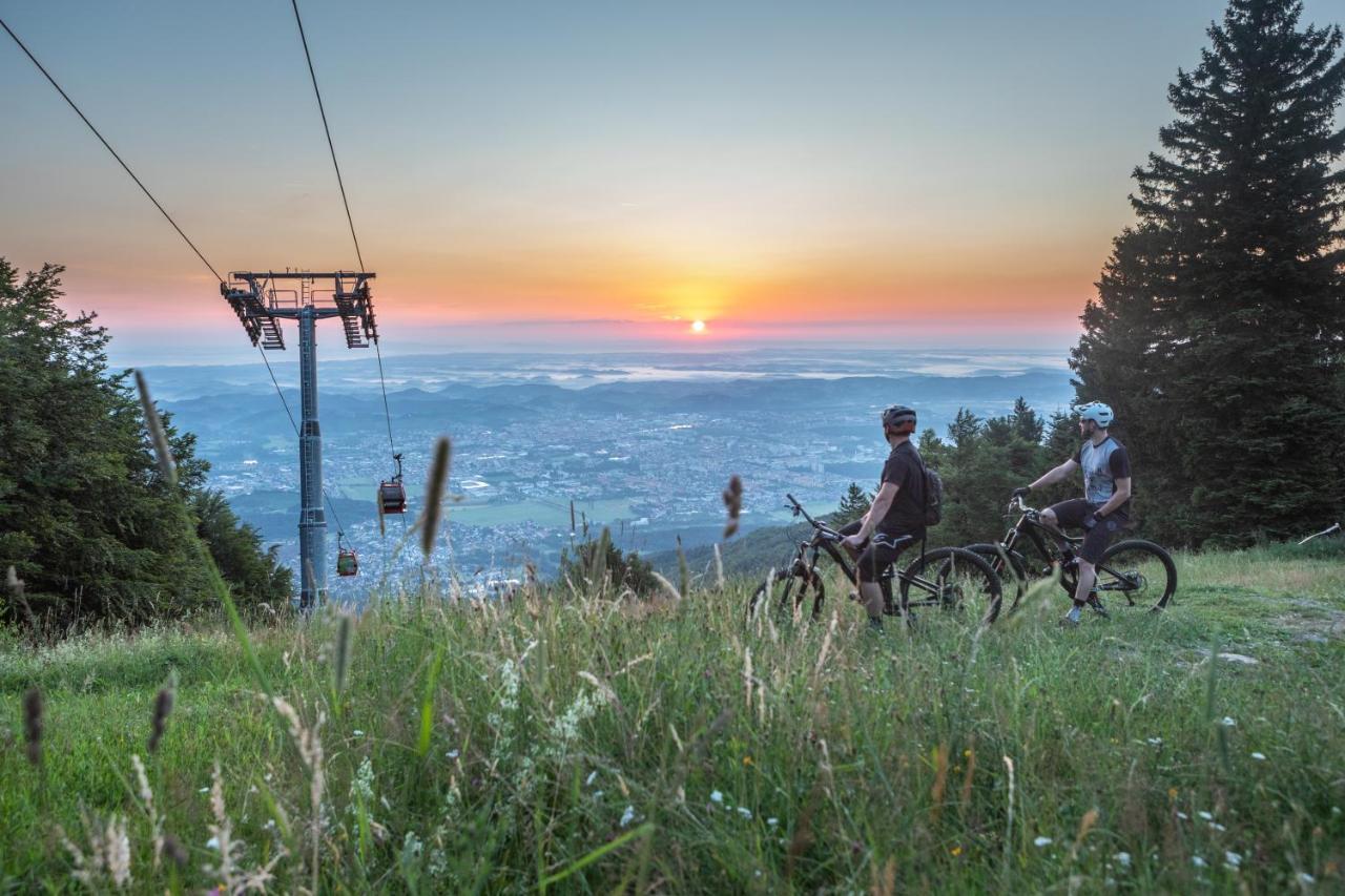 Pohorje Village Wellbeing Resort - Wellness & Spa Hotel Bolfenk Maribor Eksteriør bilde